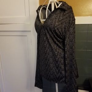 Cuddldud L gradient black and grey top